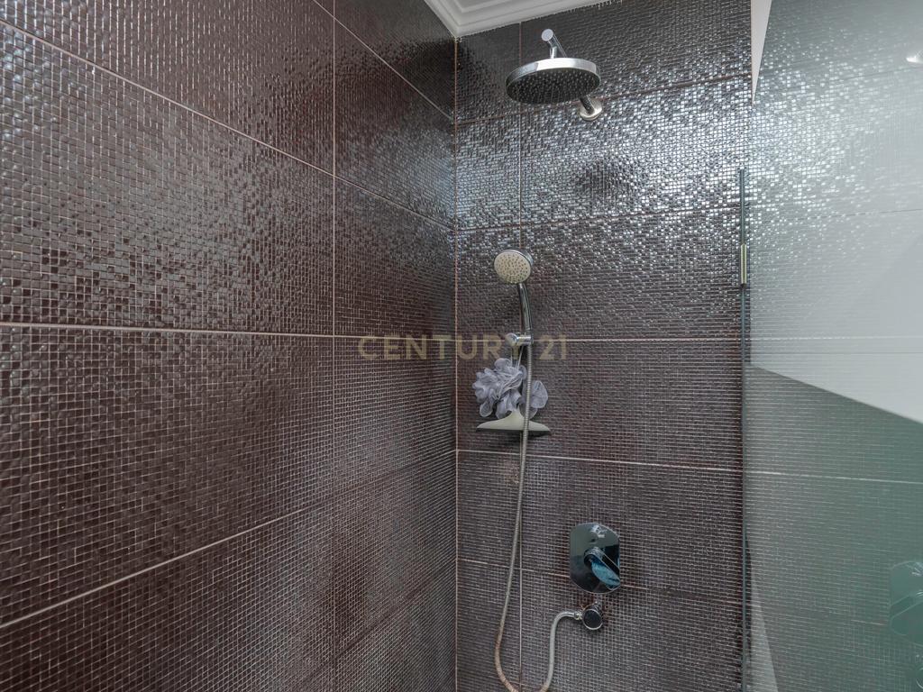 Magnífica Moradia Térrea T3 c/ Piscina, no Penteado, Moita - Image 29