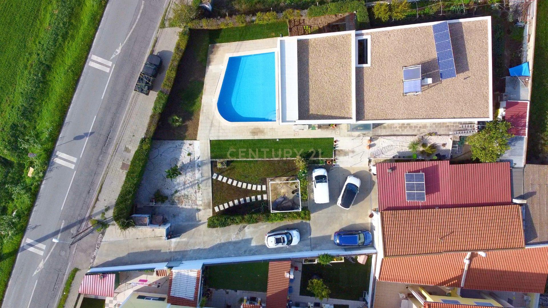 Magnífica Moradia Térrea T3 c/ Piscina, no Penteado, Moita - Image 33