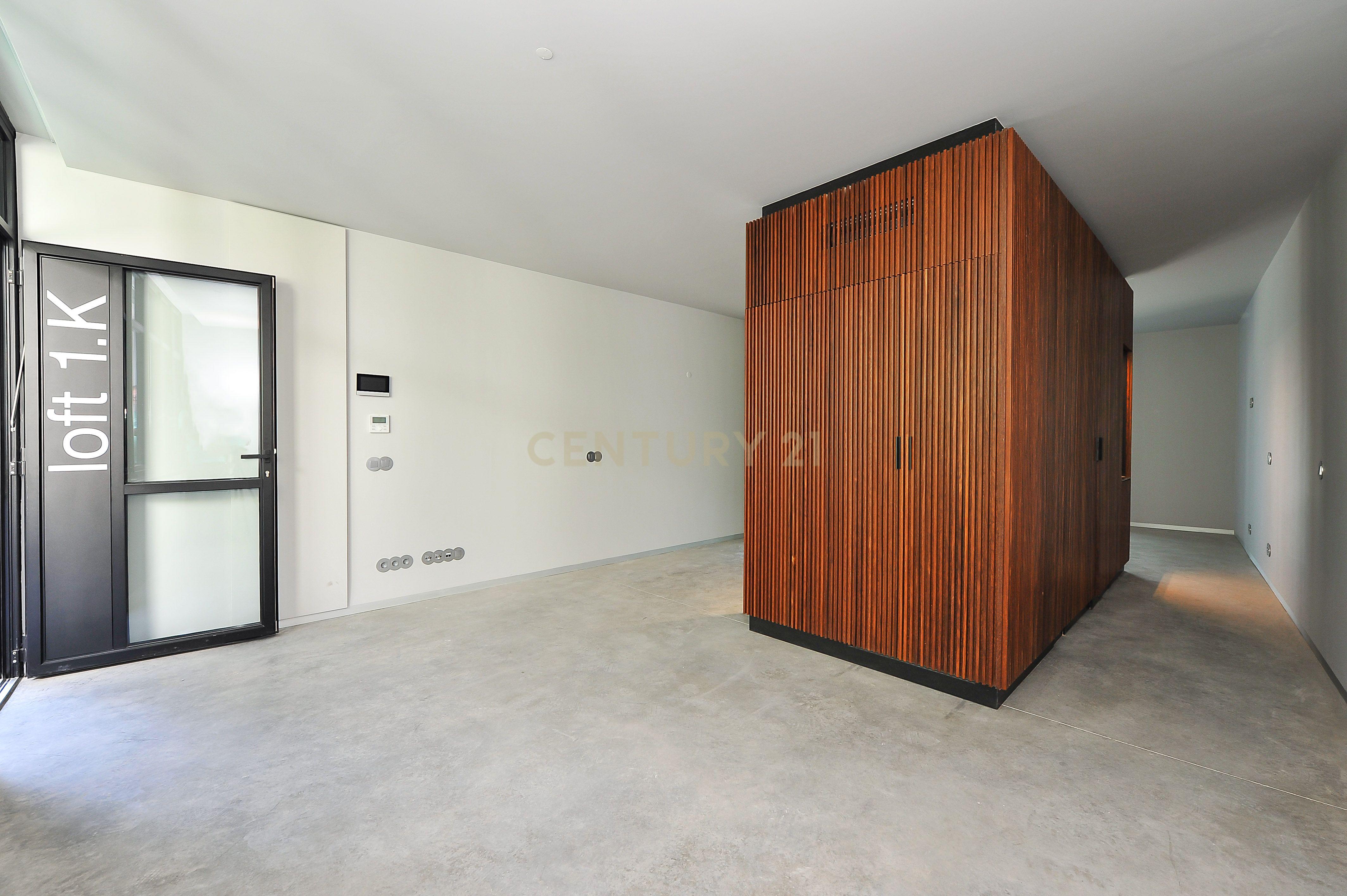 Loft Residencial T1 de design industrial no prestigiado Alcantâra Lofts. Para Venda - Image 22