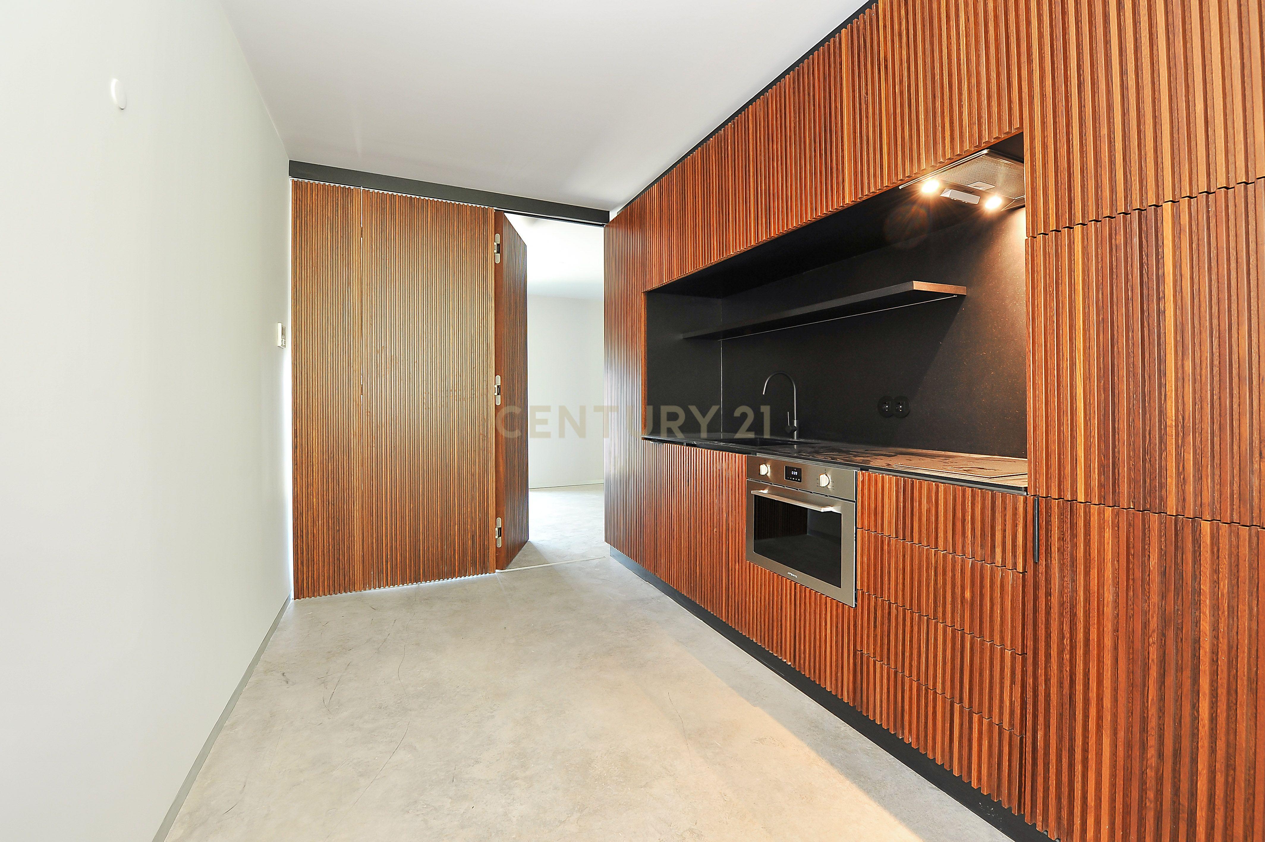 Loft Residencial T1 de design industrial no prestigiado Alcantâra Lofts. Para Venda - Image 21