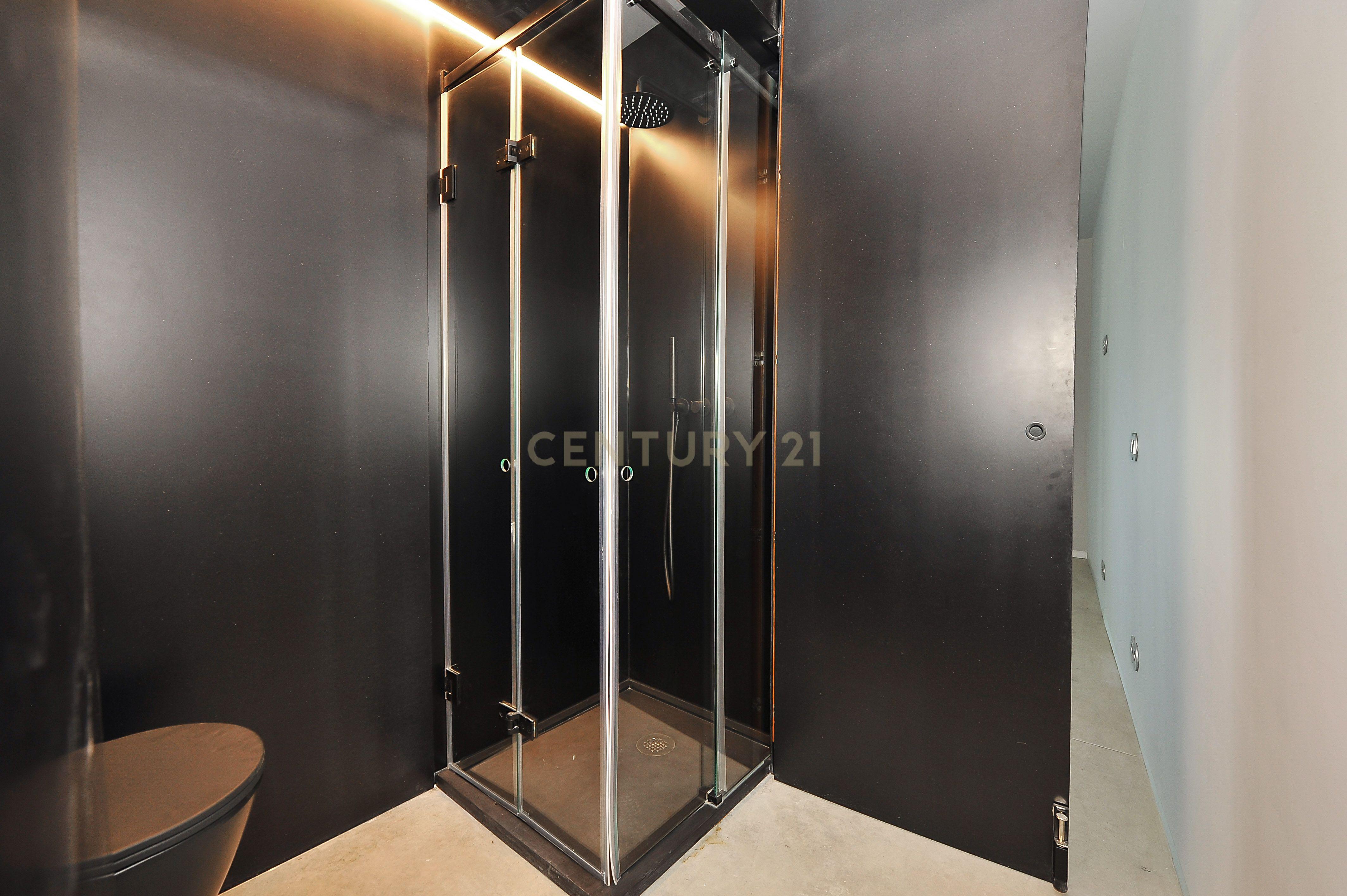 Loft Residencial T1 de design industrial no prestigiado Alcantâra Lofts. Para Venda - Image 27