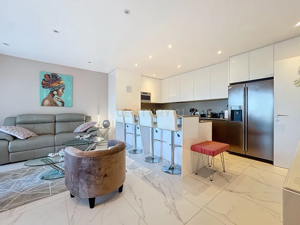 Excelente apartamento de 2 quartos num Condomínio de luxo na Nazaré - Vista mar - Image 10