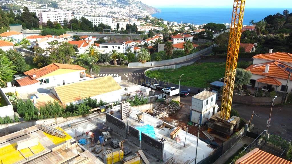 Moradia Banda T3 - São Martinho - Funchal - Image 16