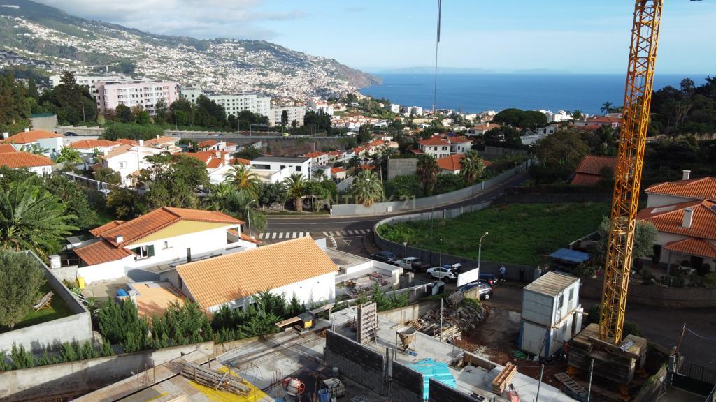Moradia Em Banda- São Martinho- Funchal (B) - Image 20