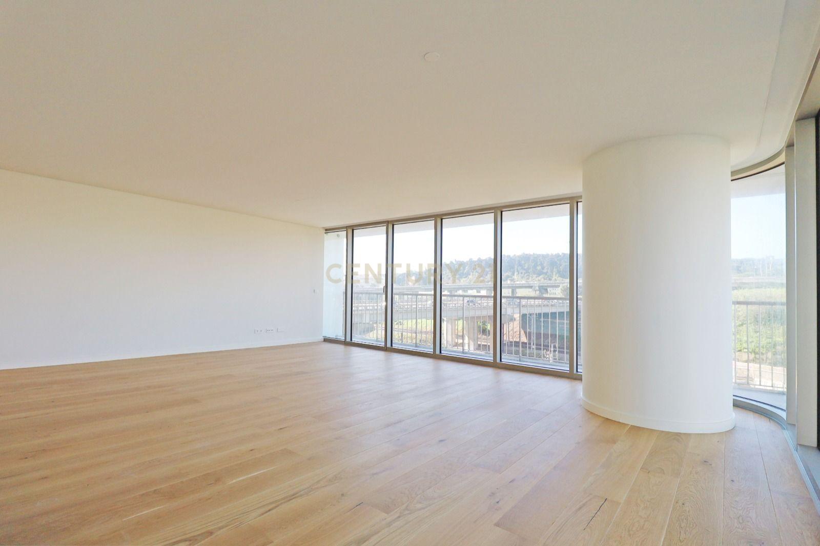 Apartamento de Luxo T2 no Infinity Tower em Campolide - Image 6