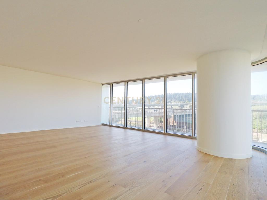 Apartamento de Luxo T2 no Infinity Tower em Campolide - Image 6