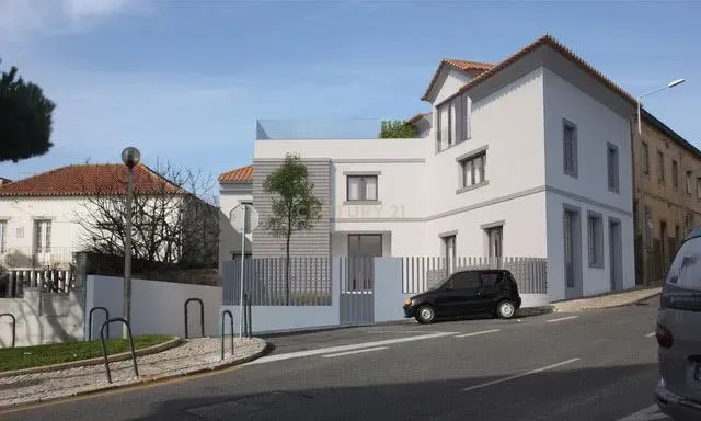 Apartamento T1 em planta, Condominio fechado, centro da Parede - Image 1