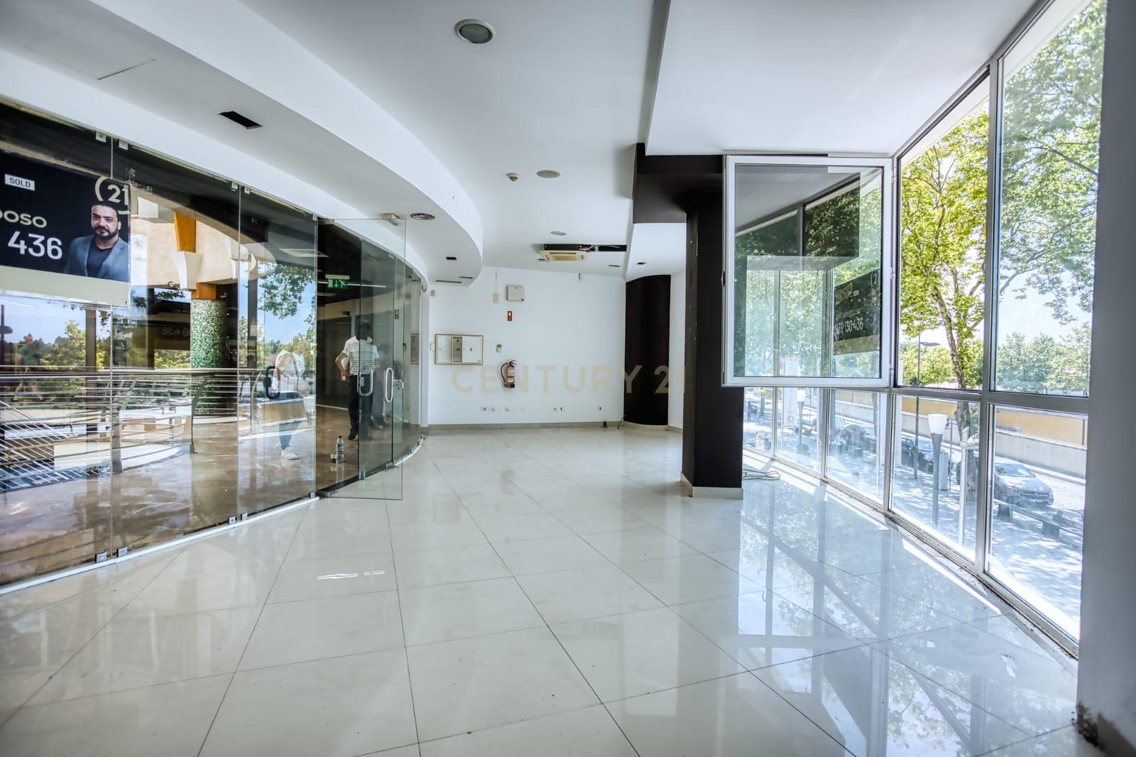 Espaço Comercial em Fátima - Image 7