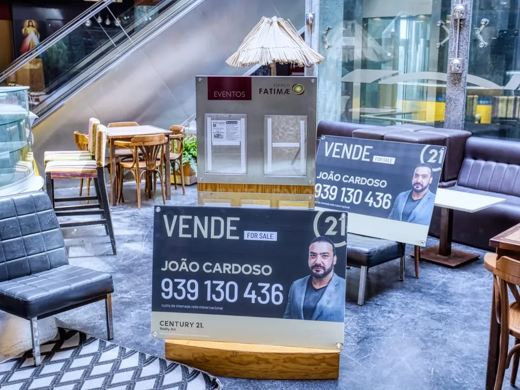 Espaço Comercial em Fátima lojas - Image 30