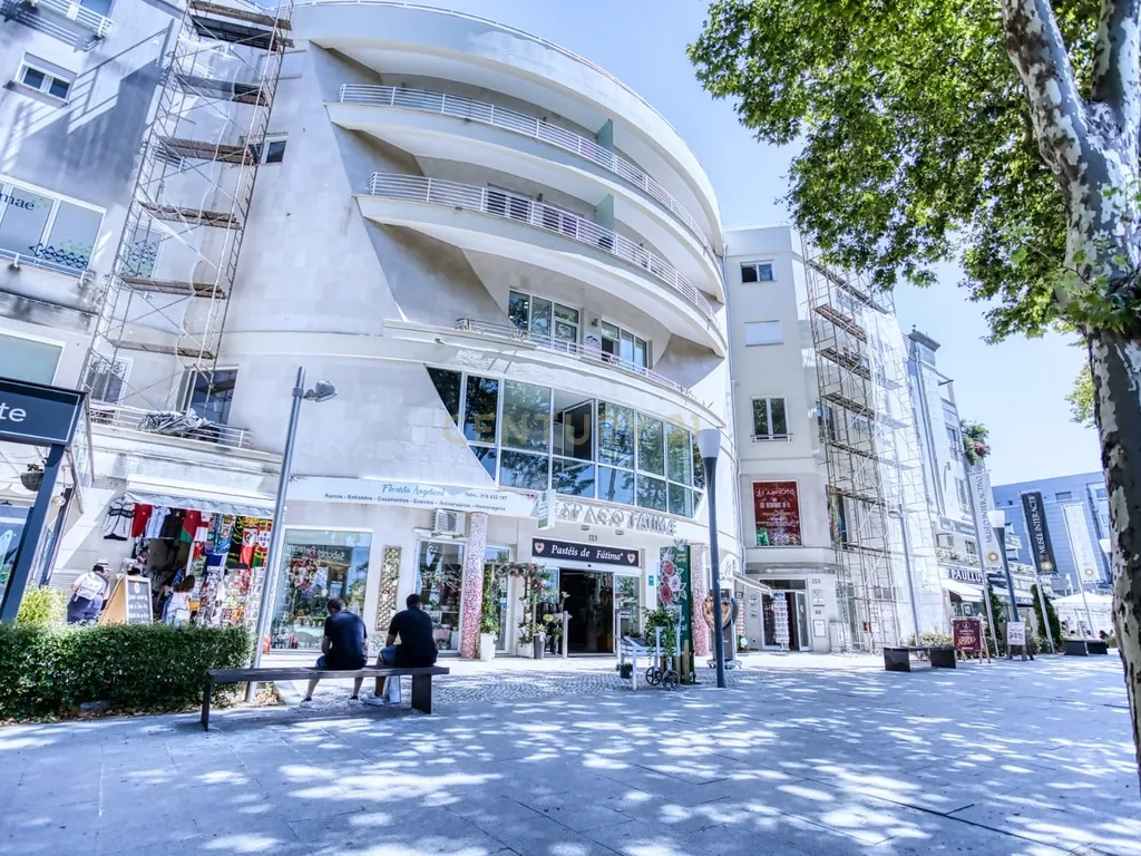 Espaço Comercial em Fátima lojas - Image 2