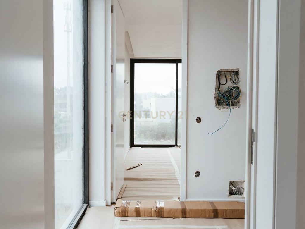 Moradia T4 c/ piscina - Madalena - Image 17
