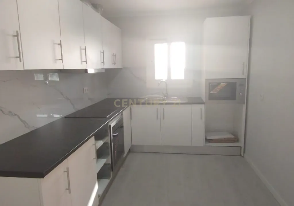 Moradia T3 (completamente remodelada) - Arco da Calheta - Calheta - Image 17