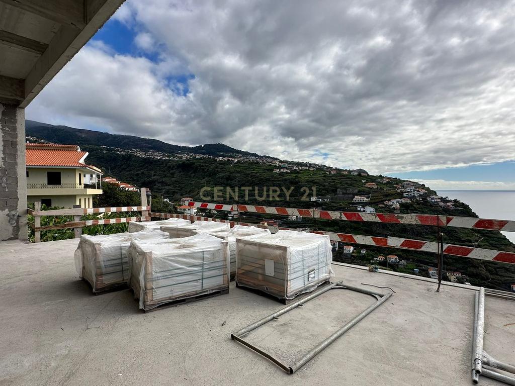 Villa de luxo Contemporânea - CALHETA - MADEIRA - Image 2