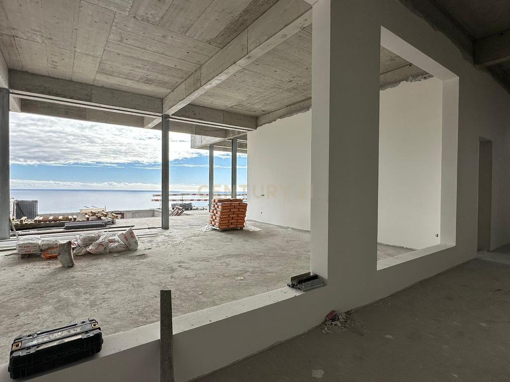 Villa de luxo Contemporânea - CALHETA - MADEIRA - Image 13