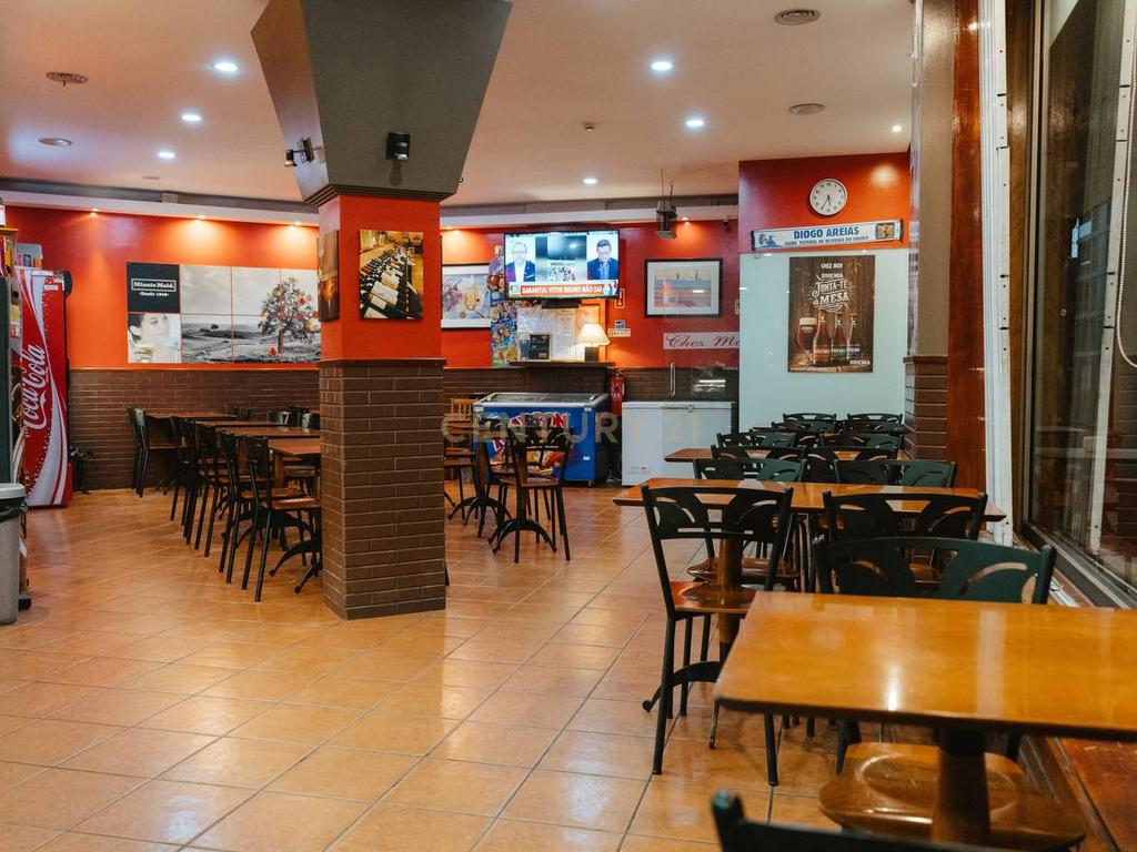 Restaurante/Café – Venda Exclusiva em Oliveira do Douro - Image 4