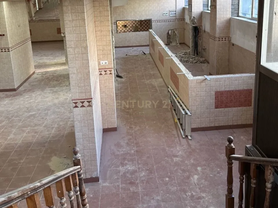 Espaço comercial destinado a restauração, para arrendar em Moscavide - Image 20