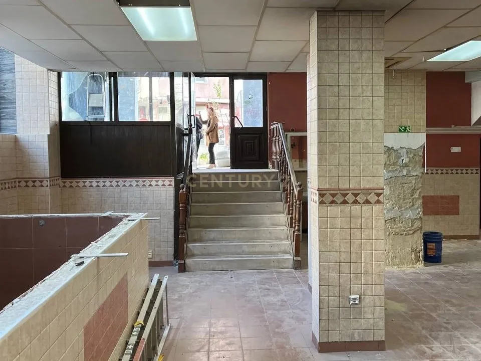 Espaço comercial destinado a restauração, para arrendar em Moscavide - Image 15
