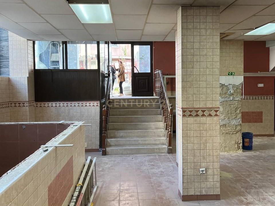 Espaço comercial para arrendamento | 225 m² | Extração de fumos | Moscavide - Image 15