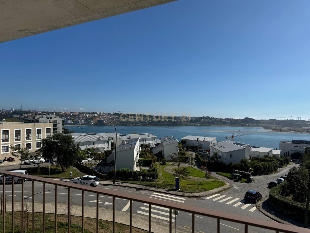 T3 Luxo Novo - Miramar Tower, Porto - Image 6