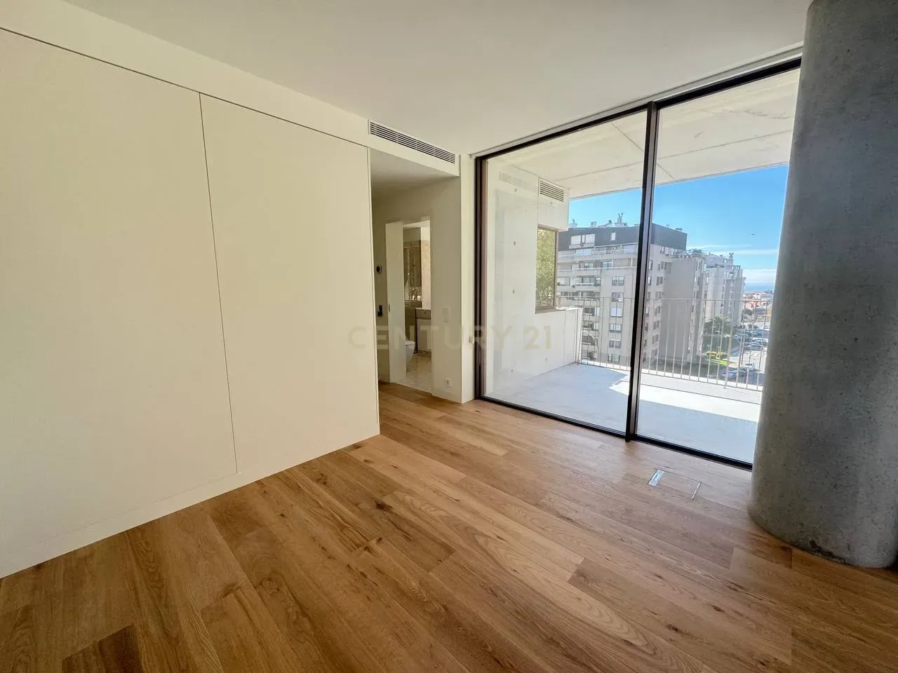 T3 Luxo Novo - Miramar Tower, Porto - Image 26