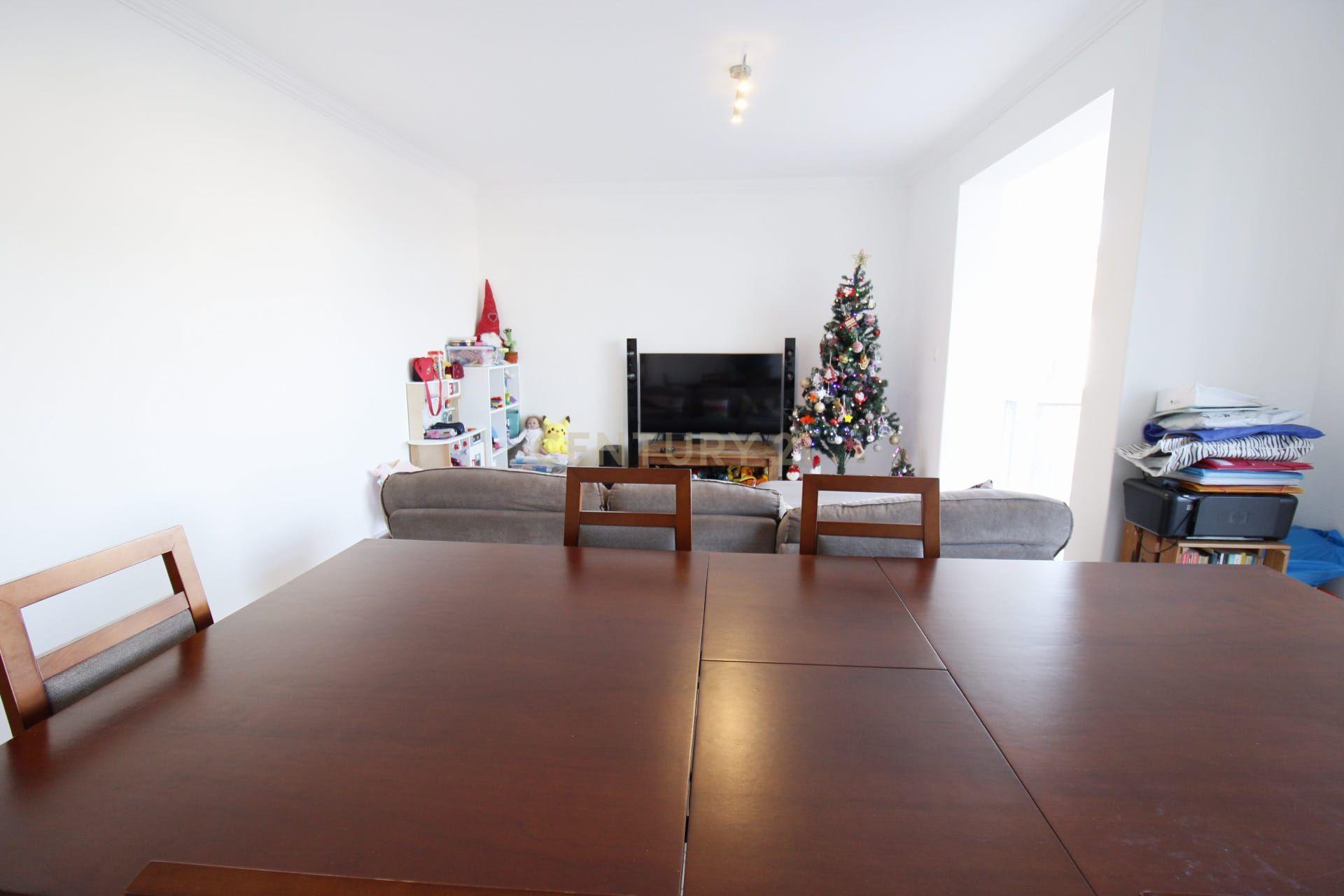 Apartamento T3 com Vista Serra em Alcabideche – Cascais - Image 6