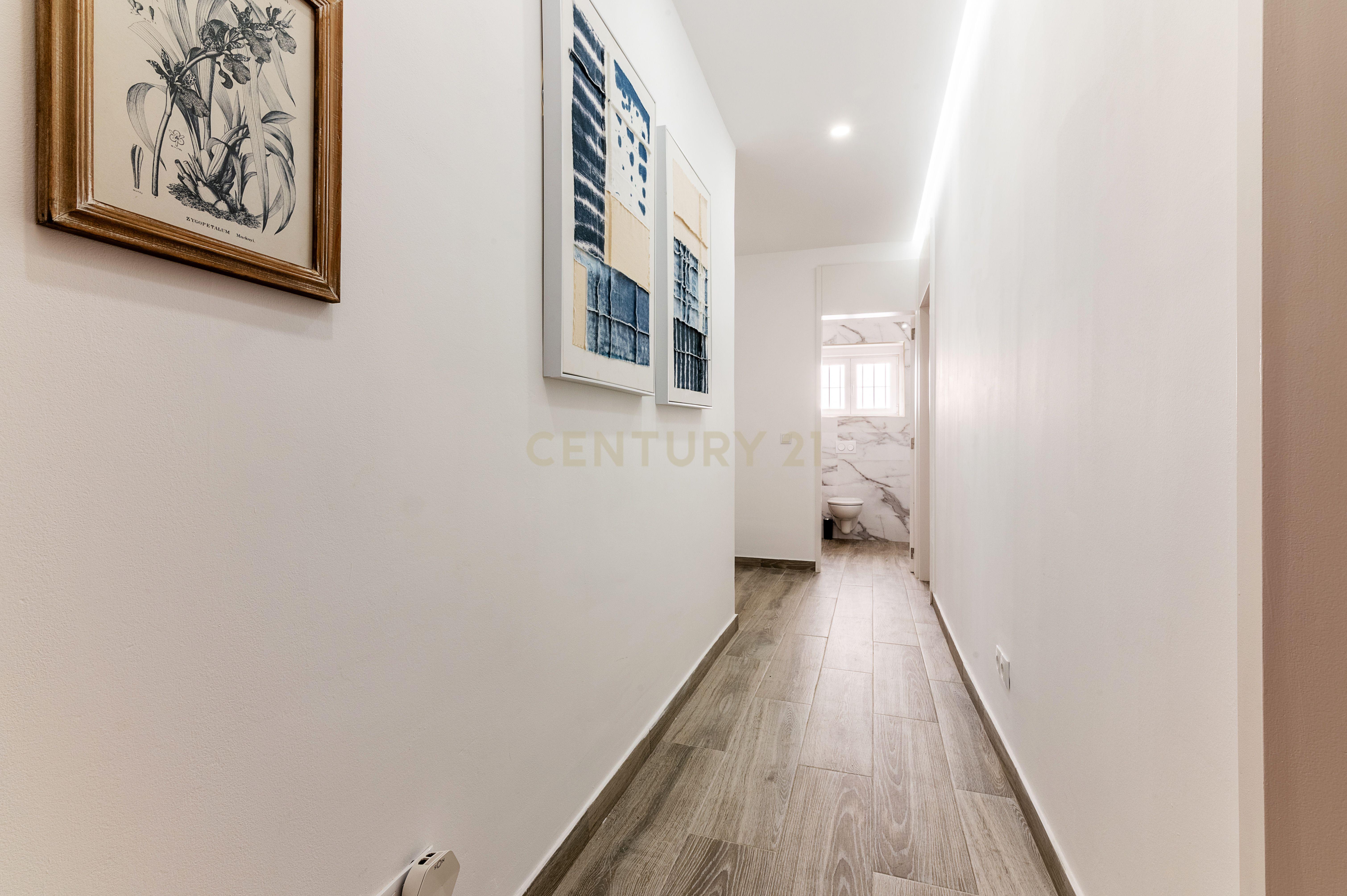 Moradia T6 Alenquer Carregado - Image 10
