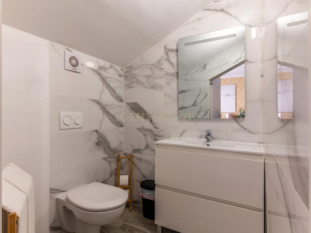 Moradia T6 Alenquer Carregado - Image 36