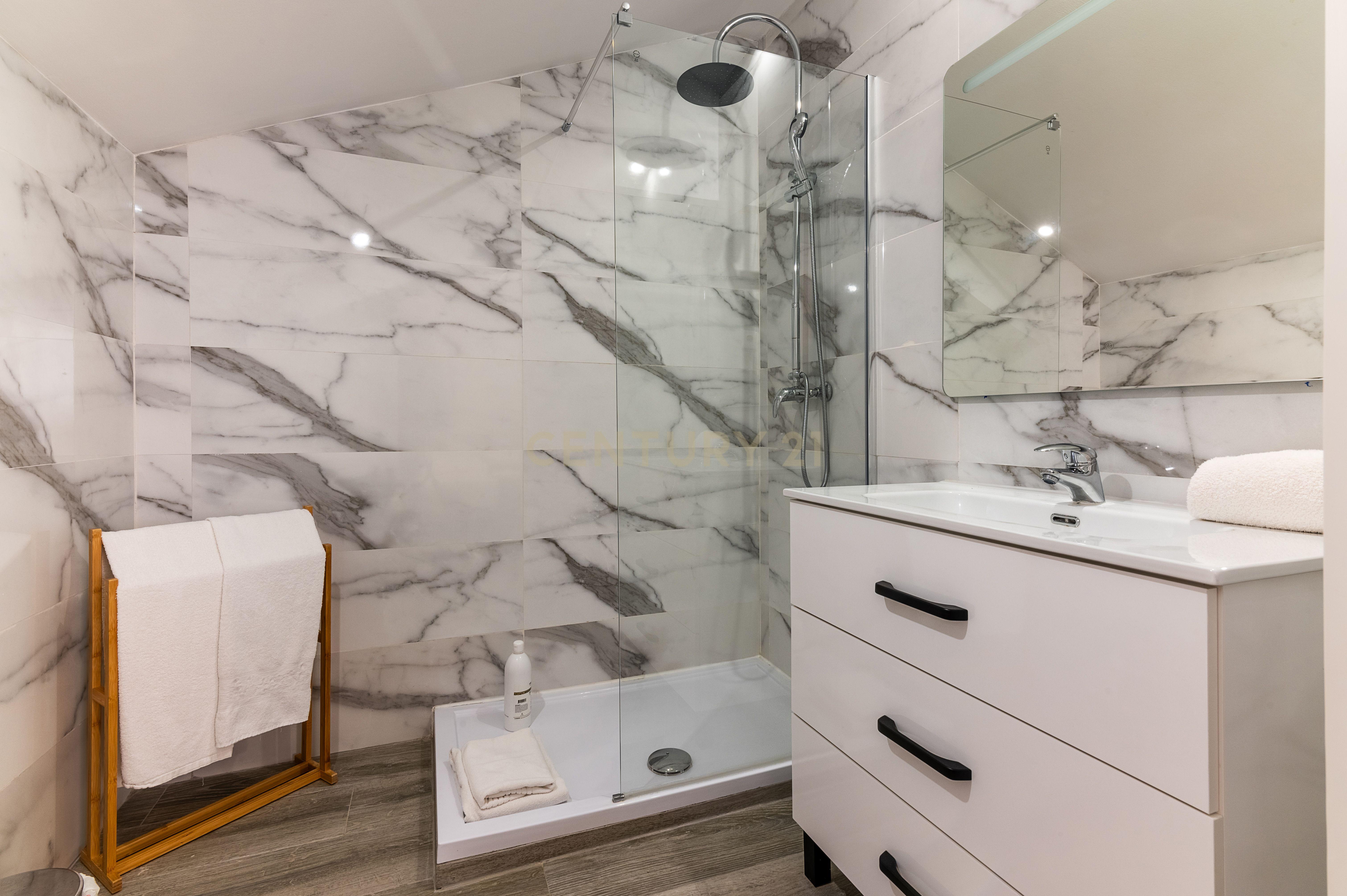 Moradia T6 Alenquer Carregado - Image 35