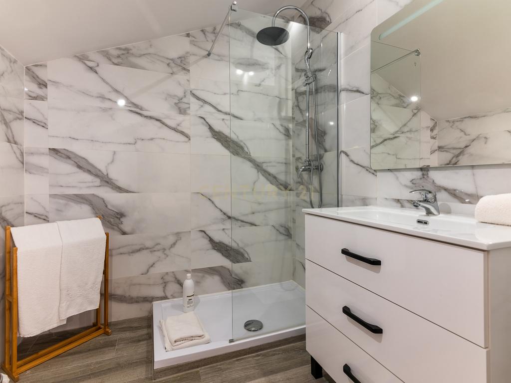 Moradia T6 Alenquer Carregado - Image 35