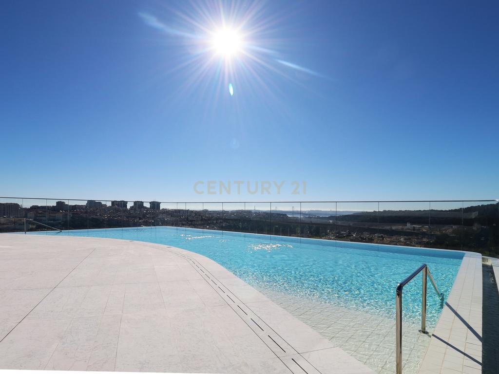 Apartamento de Luxo T2 no Infinity Tower em Campolide - Image 19