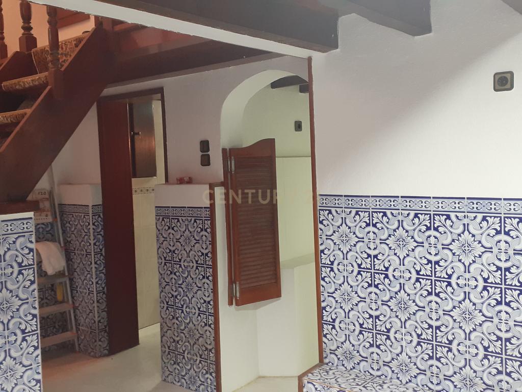 Apartamento T2 -  Av. General Roçadas - Penha de França - Image 8