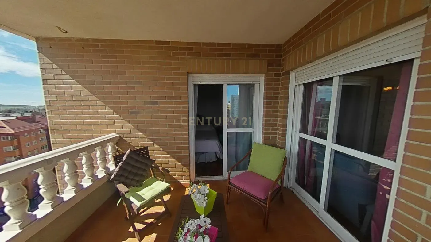 undefined - Image 4