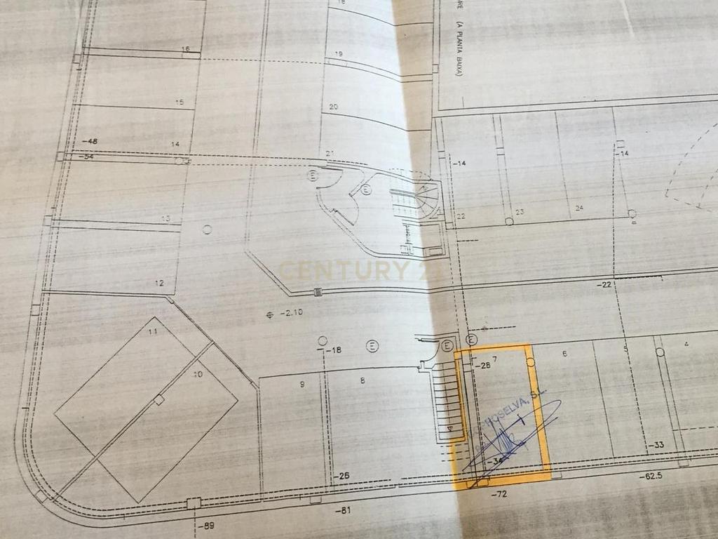 undefined - Image 13