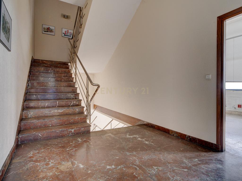 undefined - Image 9