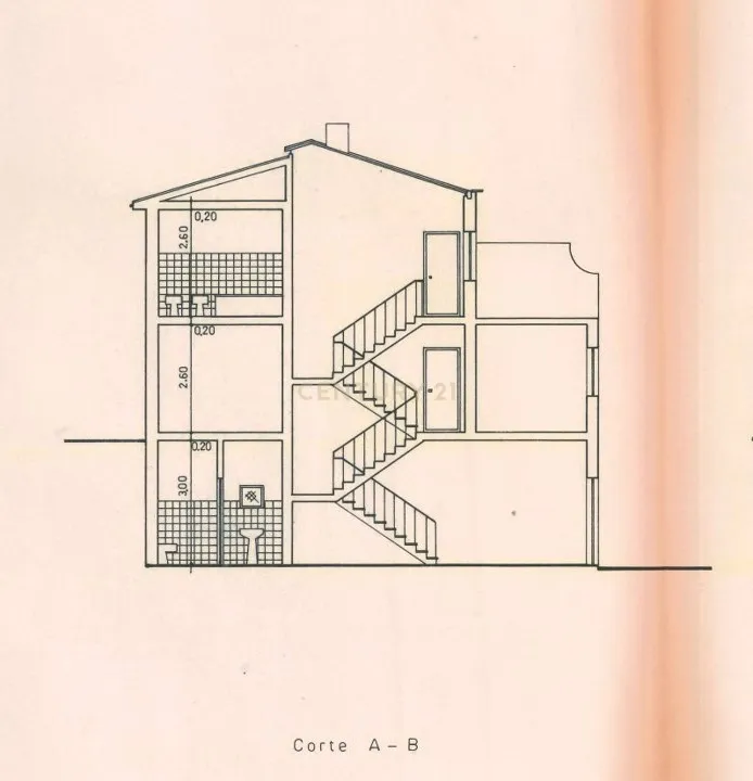 Prédio em Propriedade Total - Habitação e Comércio - Image 130
