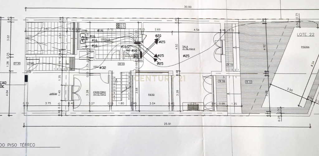 Moradia T4, a 5 minutos de distância da praia, com piscina, terraço e garagem privada  localizada no Jardins da Parede - Image 44