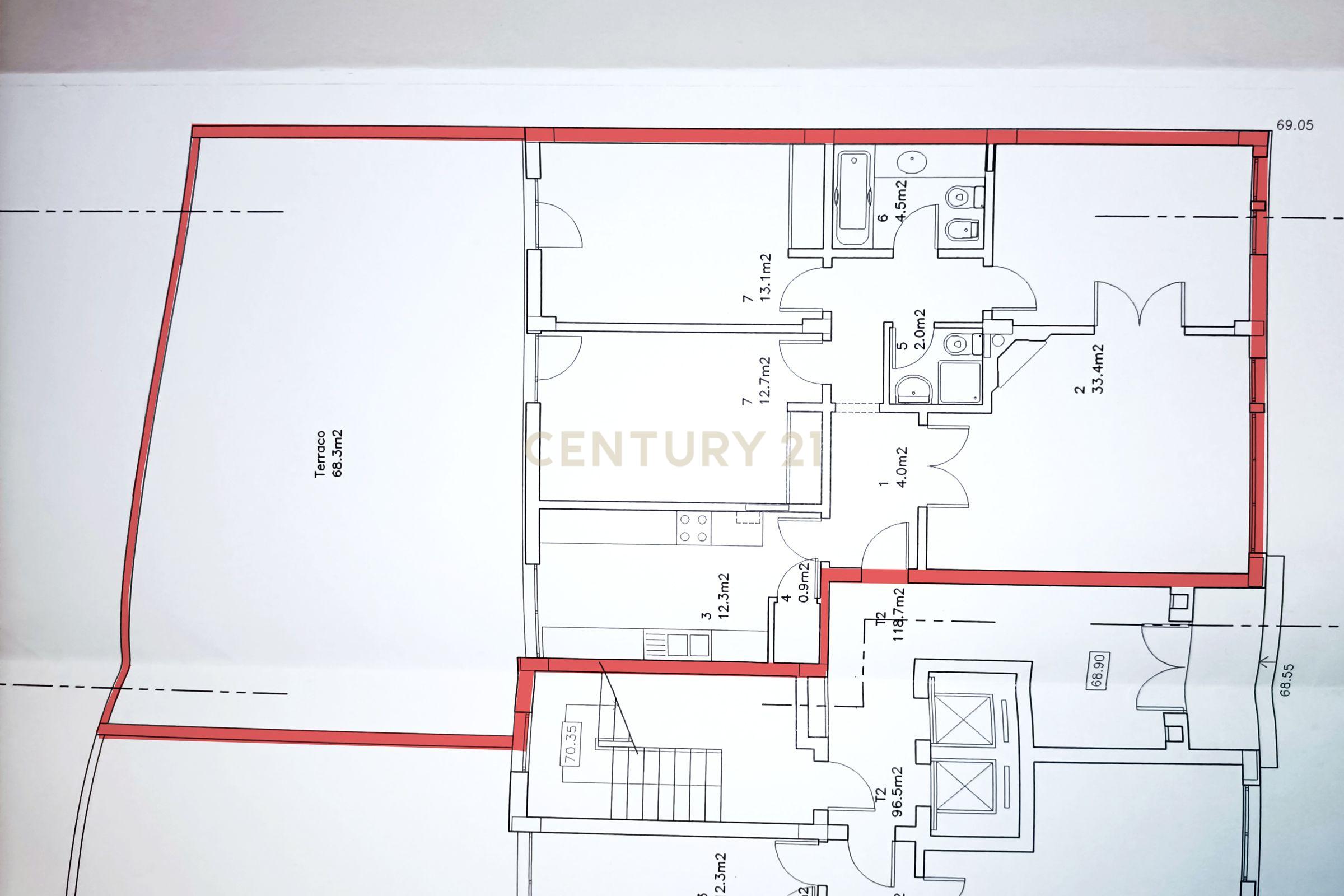 Apartamento T3 com Terraço de 70 m² e Box - Quinta do Castelo - Image 27