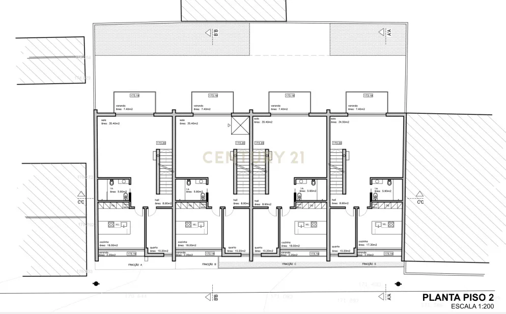 Terreno com licença construção paga - 4 moradias - Image 15