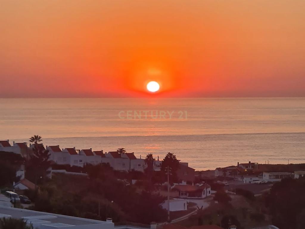 Apartamento T3 + 1 Duplex com duas varandas e vista de Mar Deslumbrante no Condomínio de Luxo Janelas da Ericeira - Image 72