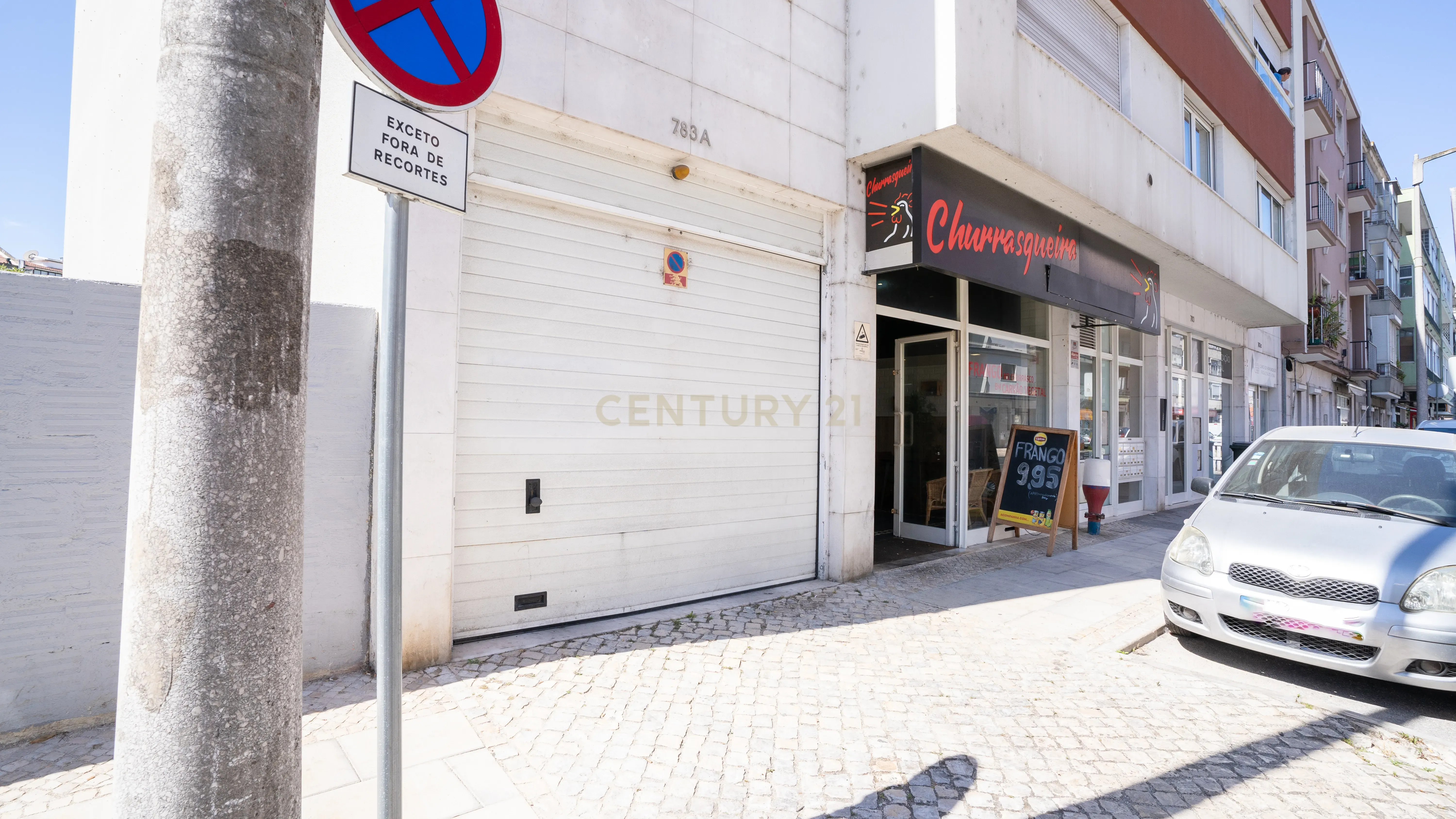 Apartamento com Terraço T2 de Charme em Benfica - Excelência e Conforto - Image 62