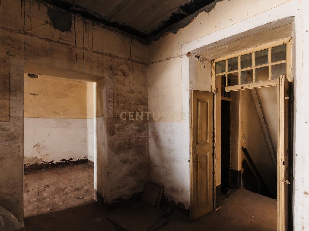 Edifício no Centro de Elvas, história e charme! - Image 19