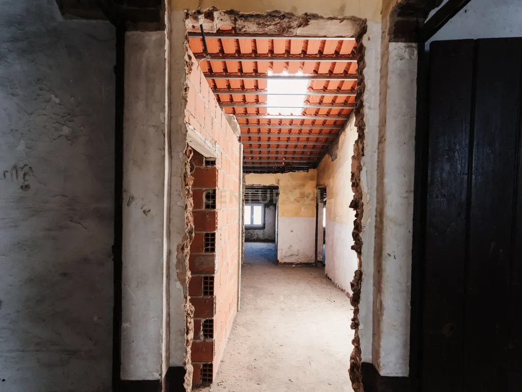 Edifício no Centro de Elvas, história e charme! - Image 22