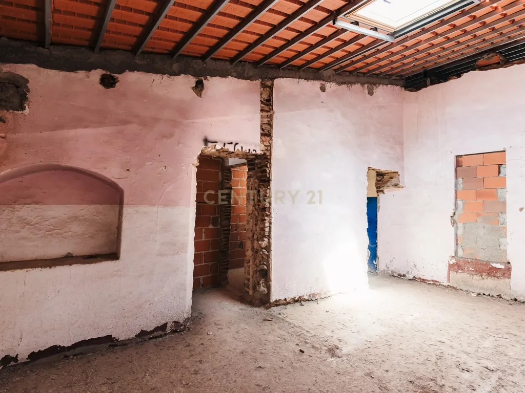 Edifício no Centro de Elvas, história e charme! - Image 33
