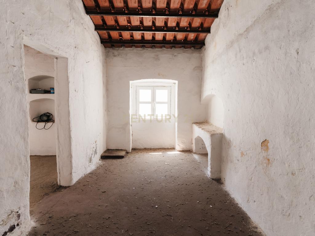 Edifício no Centro de Elvas, história e charme! - Image 45