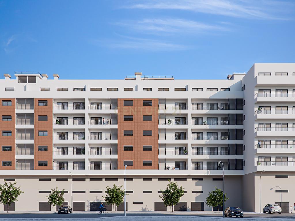 Lote de Terreno com projeto aprovado e licença a pagamento no Bom Sucesso, Alverca - Image 1