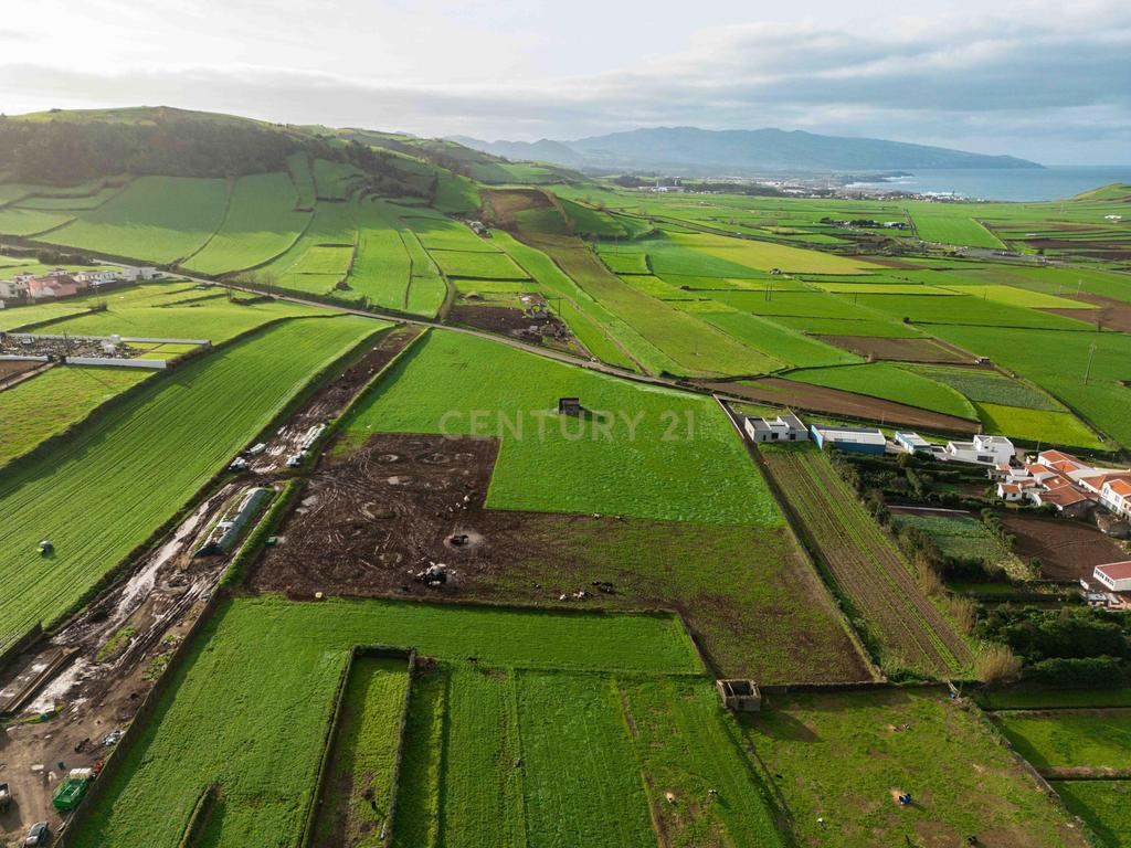 Terreno Urbanizável em Santa Bárbara, Ribeira Grande - Image 6
