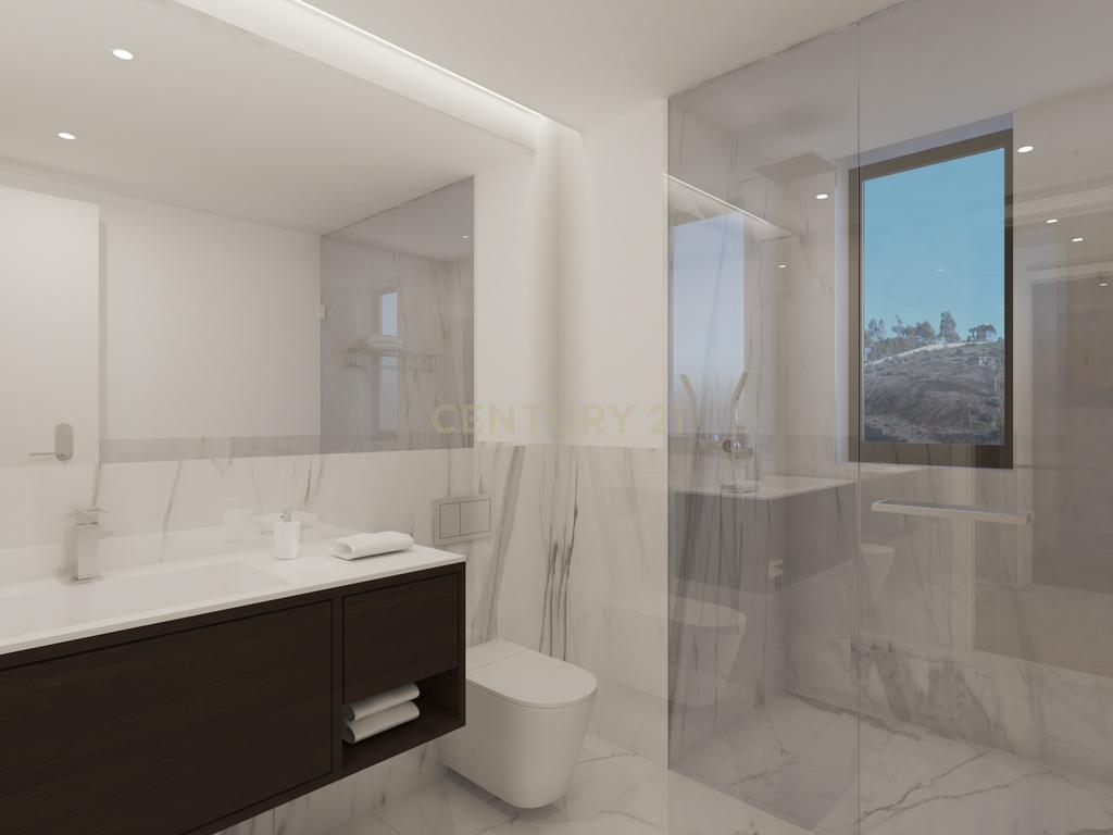 Apartamento T2  de Luxo, Quinta Marques Gomes, Canidelo, Gaia - Image 11
