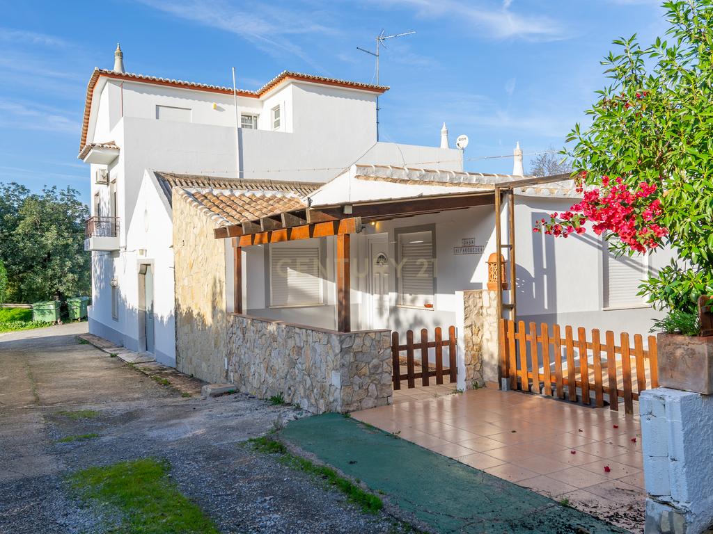 Quinta dos Netos em Santa Catarina da Fonte do Bispo - Image 18