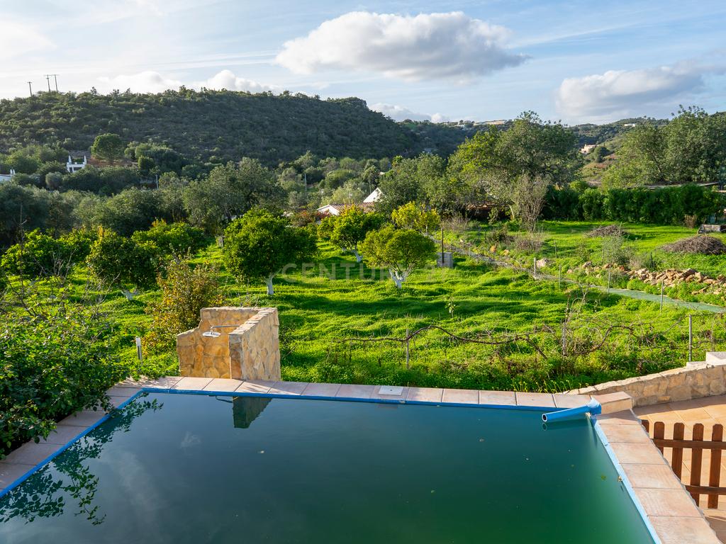 Quinta dos Netos em Santa Catarina da Fonte do Bispo - Image 2