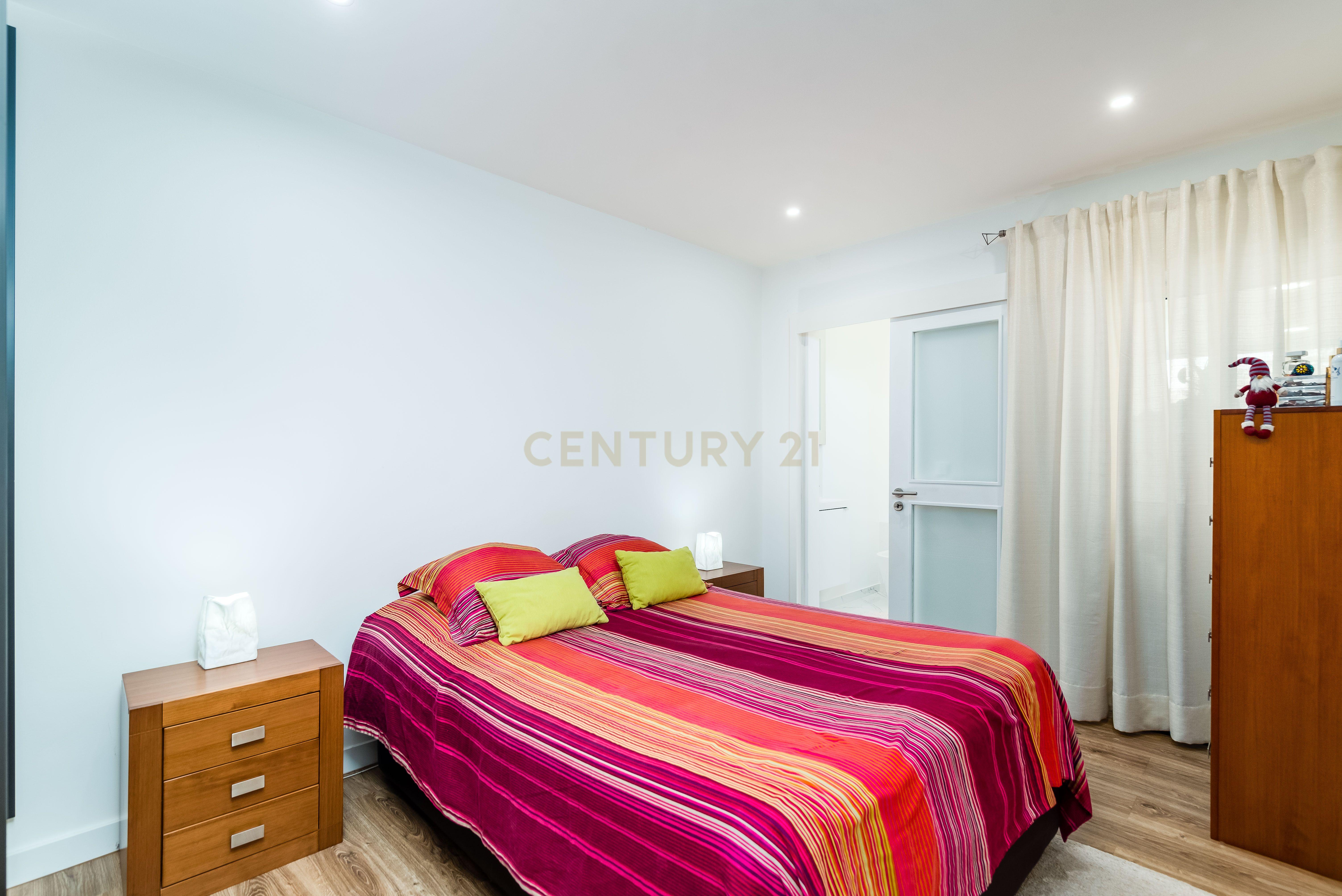 Apartamento T3 COSTA DA CAPARICA - Image 24